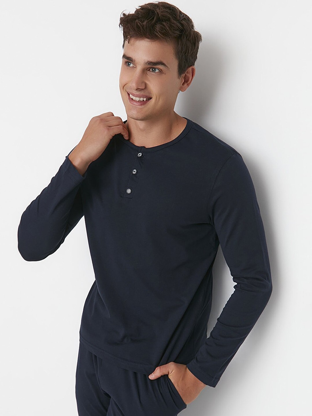 

Trendyol Men Solid Night suit, Navy blue