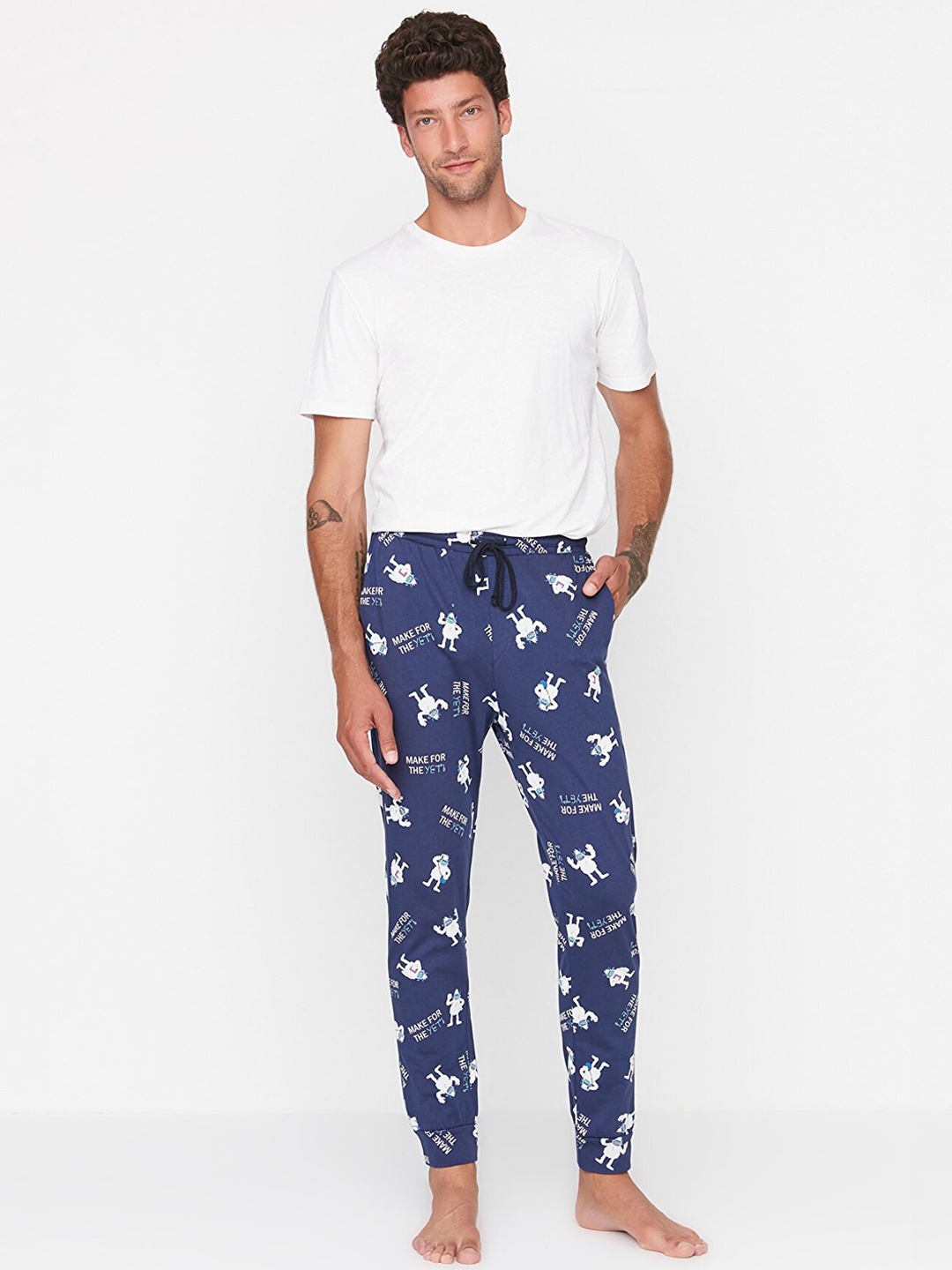 

Trendyol Men Printed Lounge Pants, Navy blue