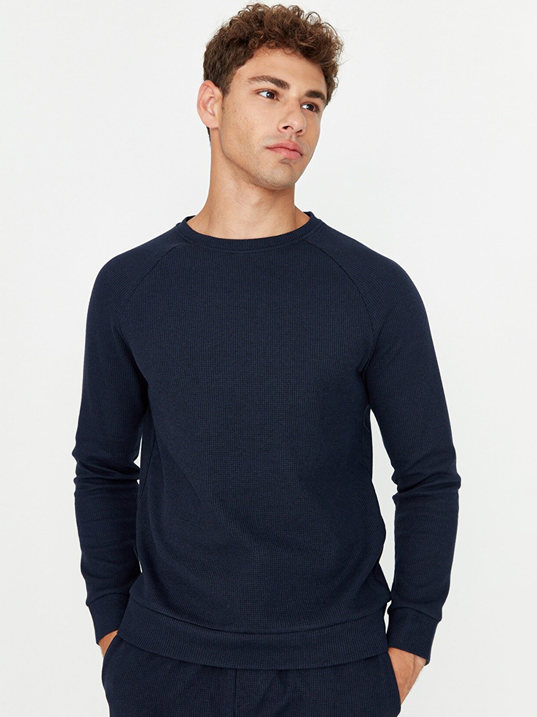 

Trendyol Men Navy Blue Solid Night Suit