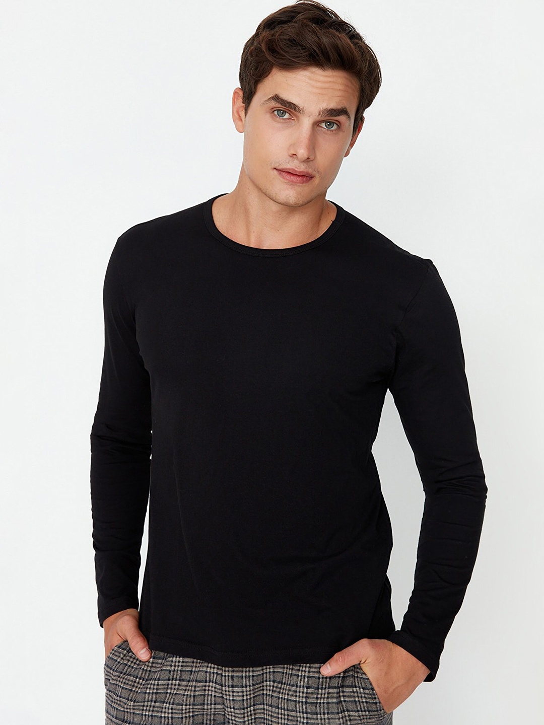 

Trendyol Men Black & Beige Pure Cotton Night suit