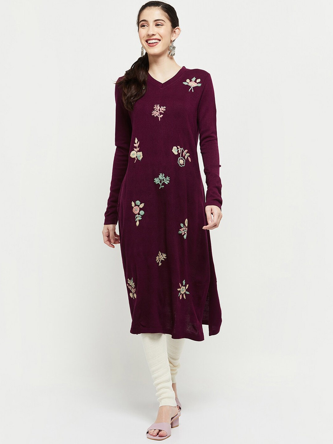 

max Women Burgundy Floral Embroidered Thread Work Kurta