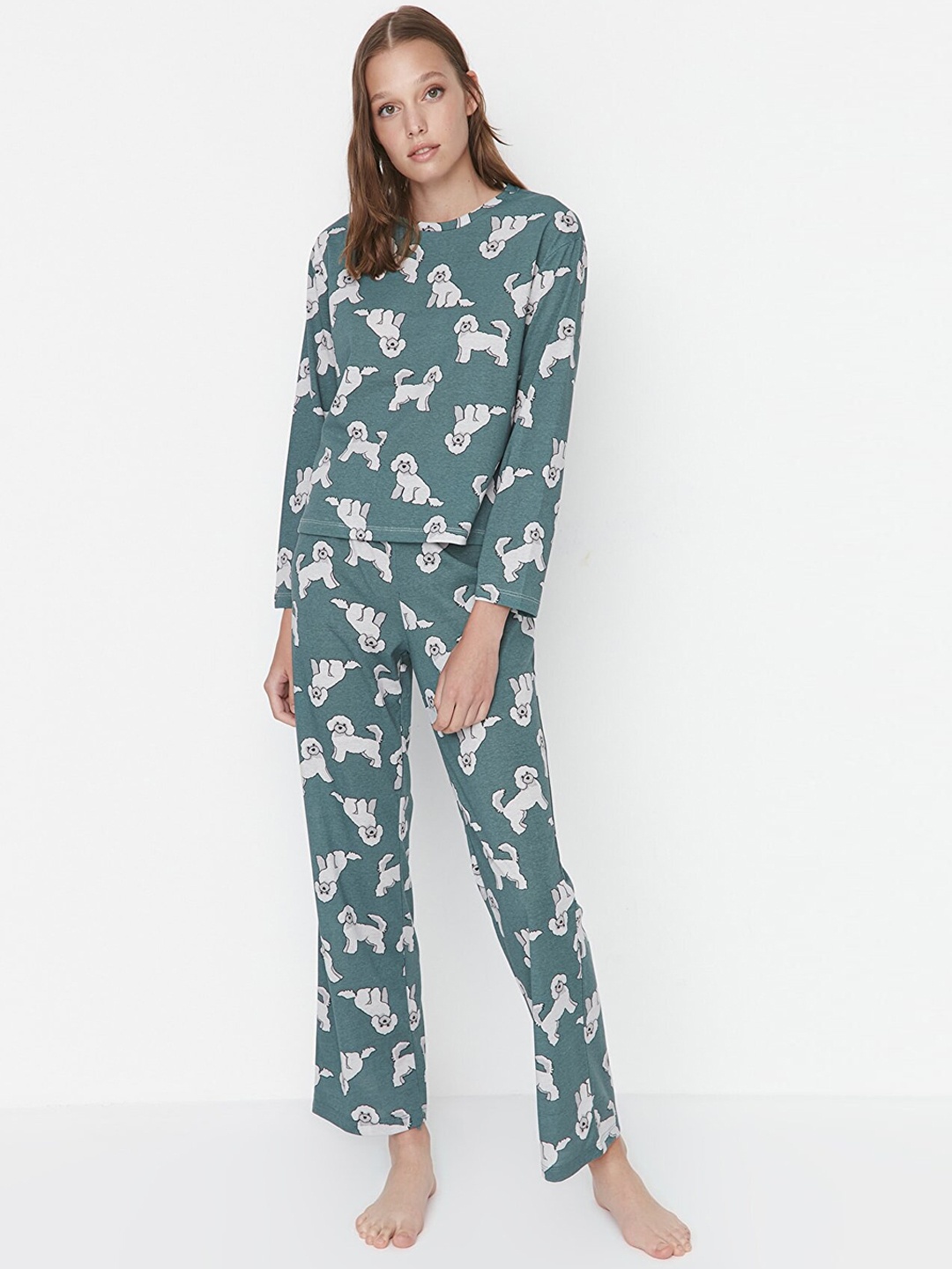 

Trendyol Women Green & White Printed Night suit