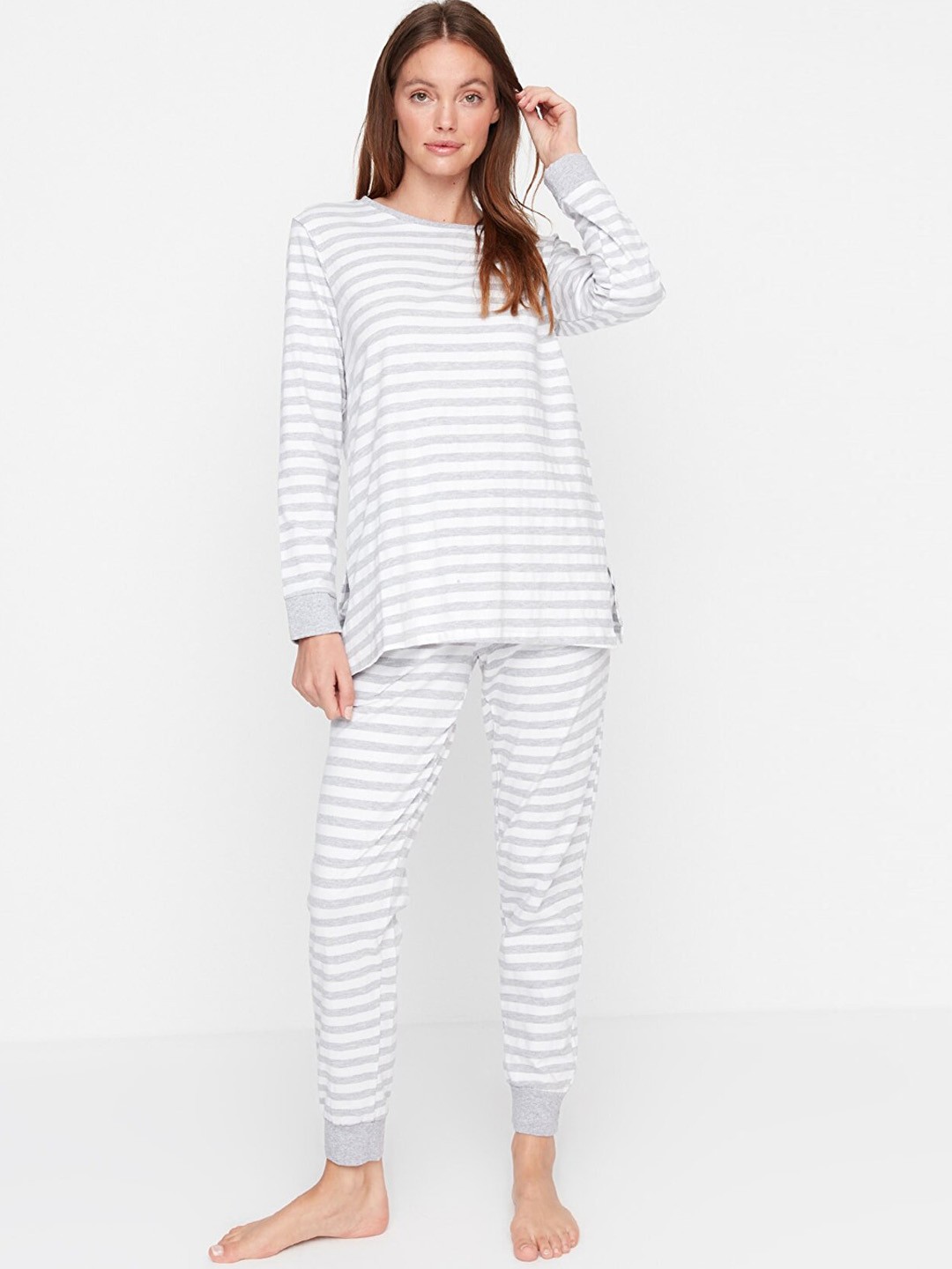 

Trendyol Women Grey & White Cotton Striped Night Suit 92989839