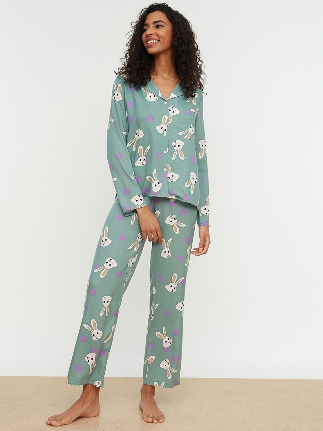 

Trendyol Women Green & White Printed Night Suit