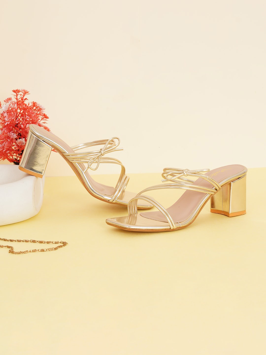 

VEILLE Gold-Toned & Beige PU Block Heels