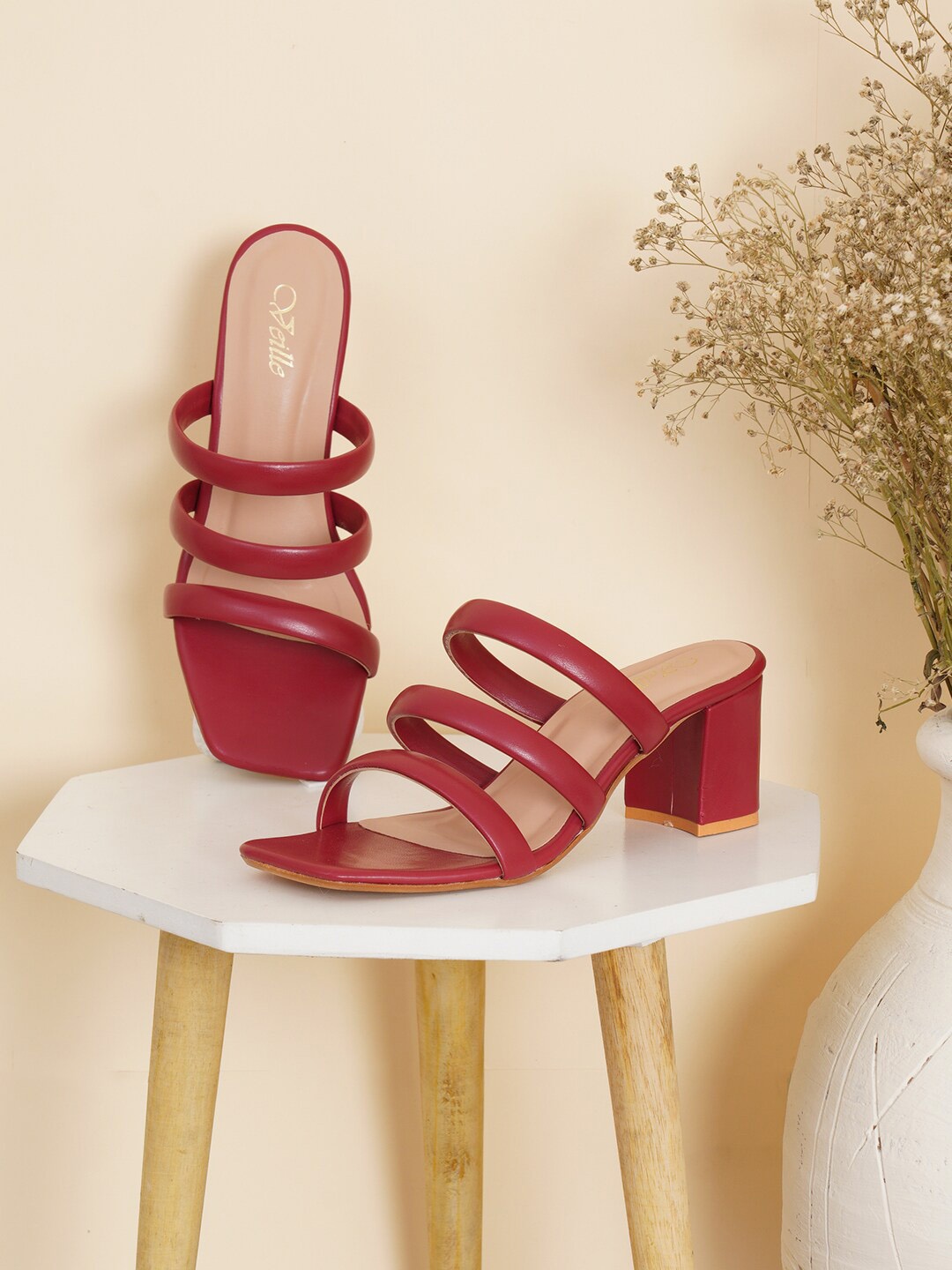 

VEILLE Red PU Block Sandals