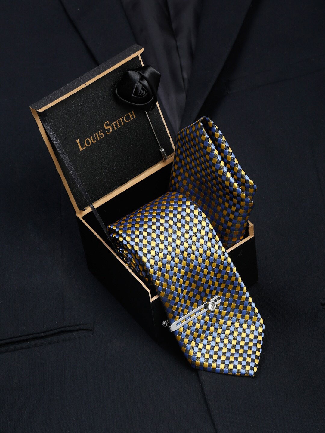 

LOUIS STITCH Men Canary Yellow Italian Silk Necktie Accessory Gift Set