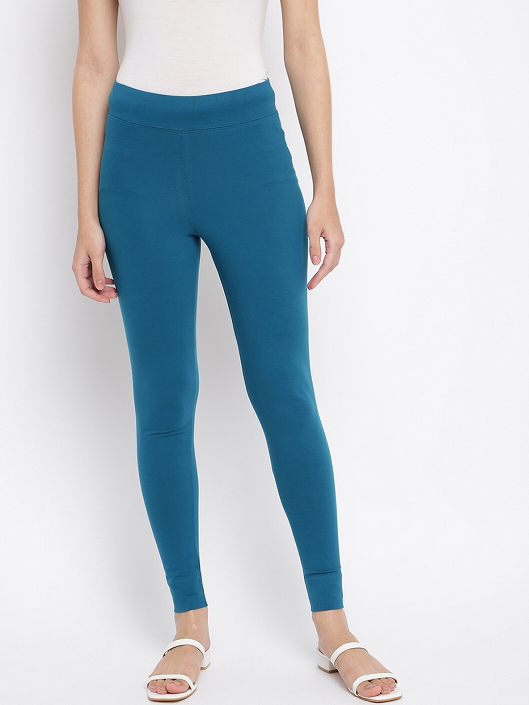 

Fabindia Women Teal Solid Cotton Churidar-Length Leggings