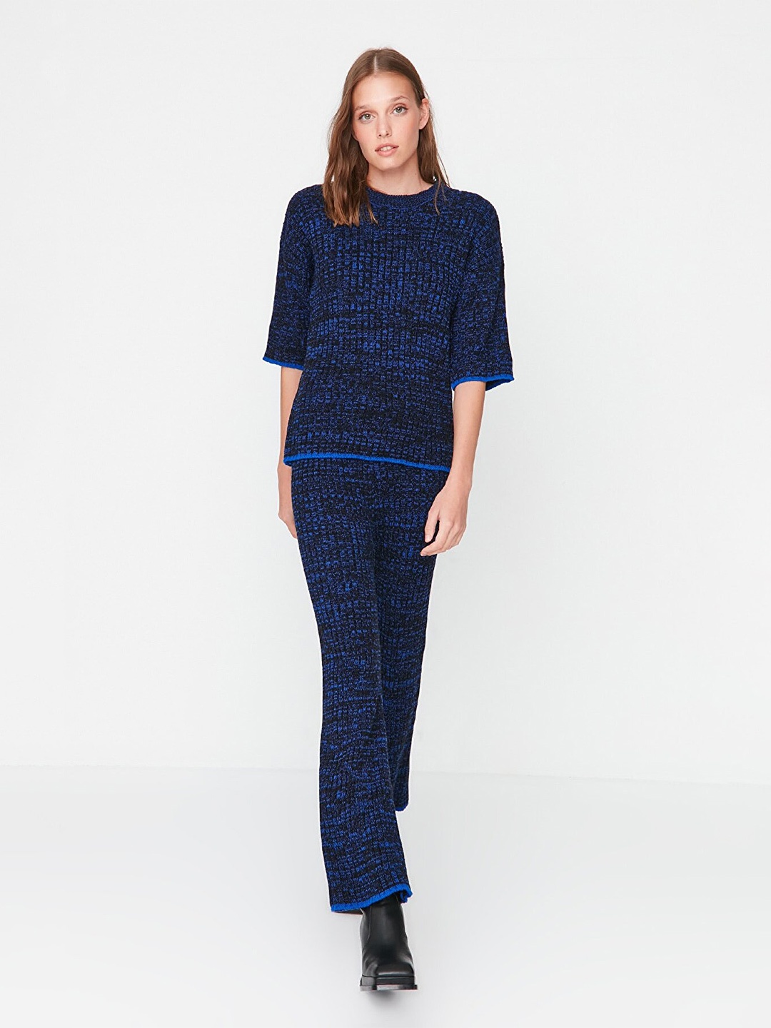 

Trendyol Women Black & Blue T-shirt with Trousers Co-Ords Set