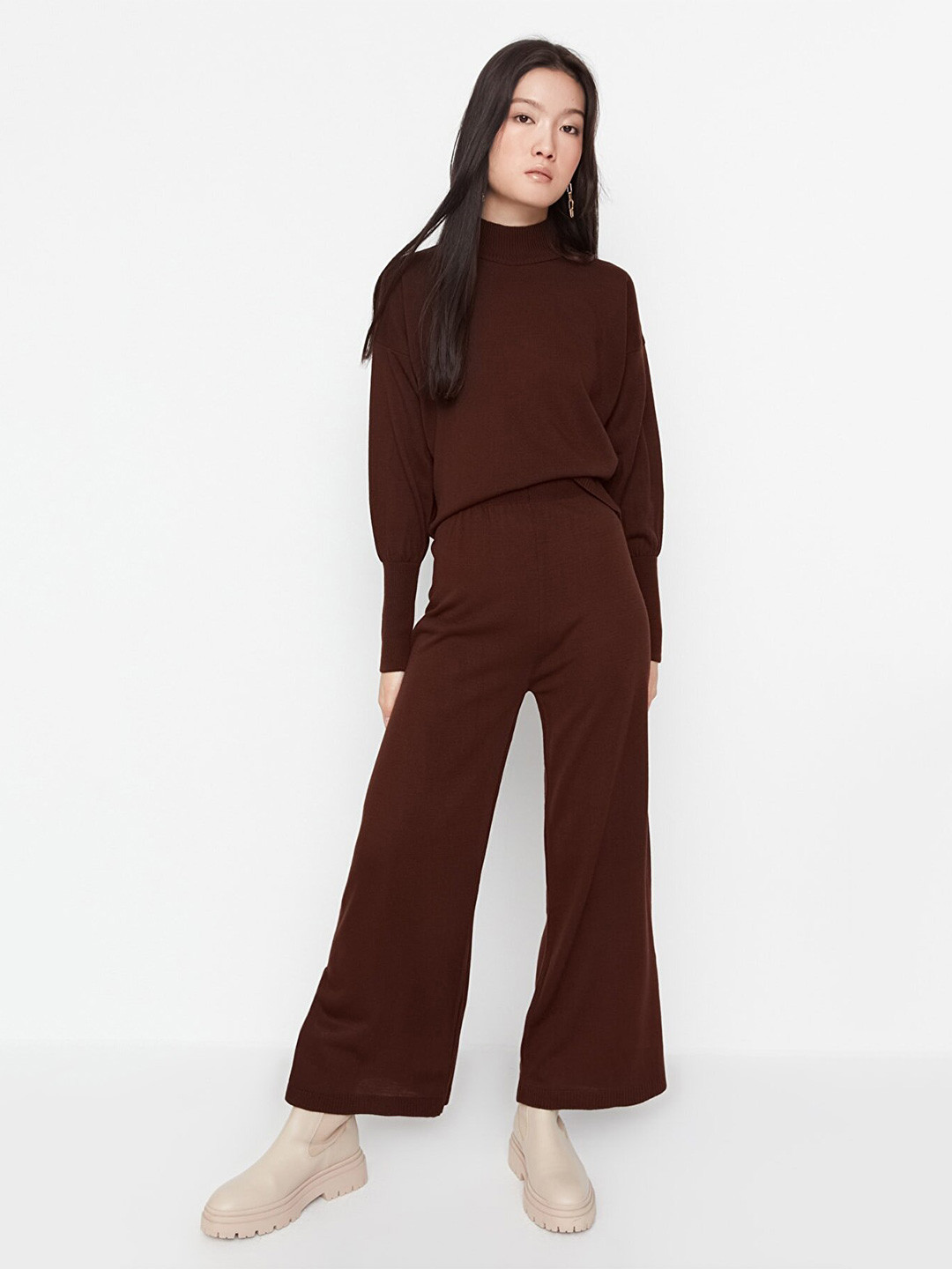 

Trendyol Women Brown Top with Trousers