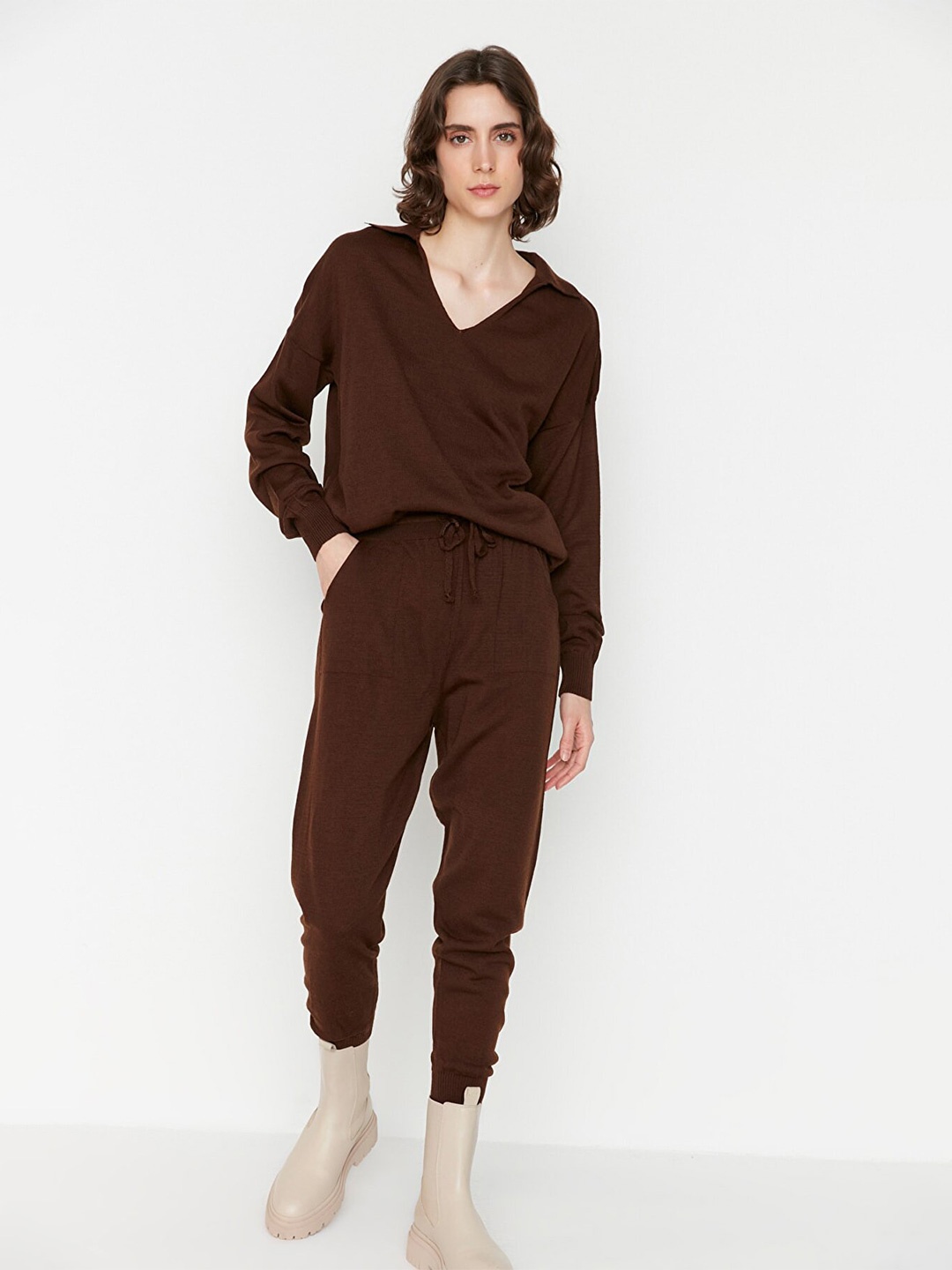 

Trendyol Woman Brown Solid Pure Cotton Co-Ord Set