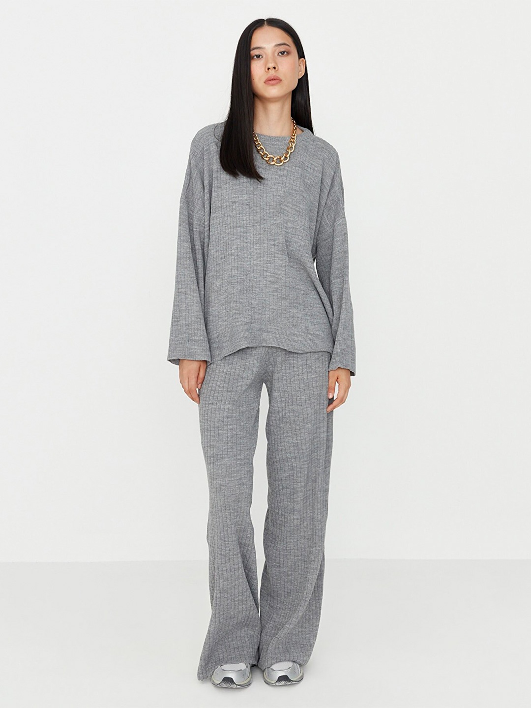 

Trendyol Women Grey T-shirt with Trousers