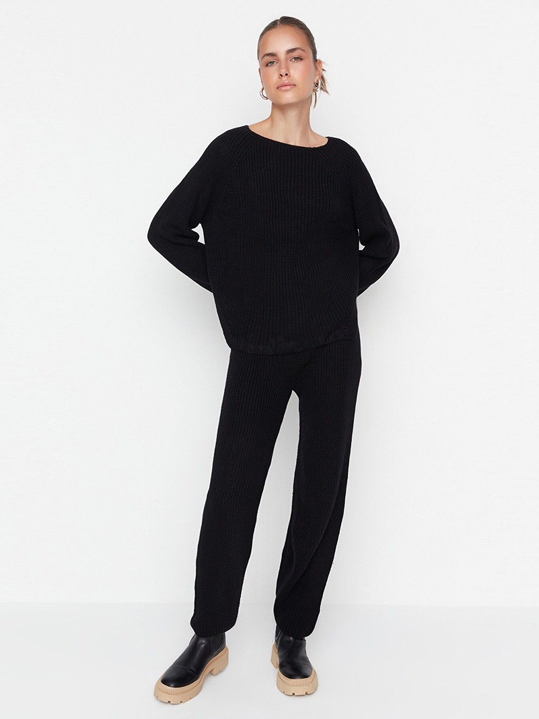 

Trendyol Women Black Acrylic Top with Trousers