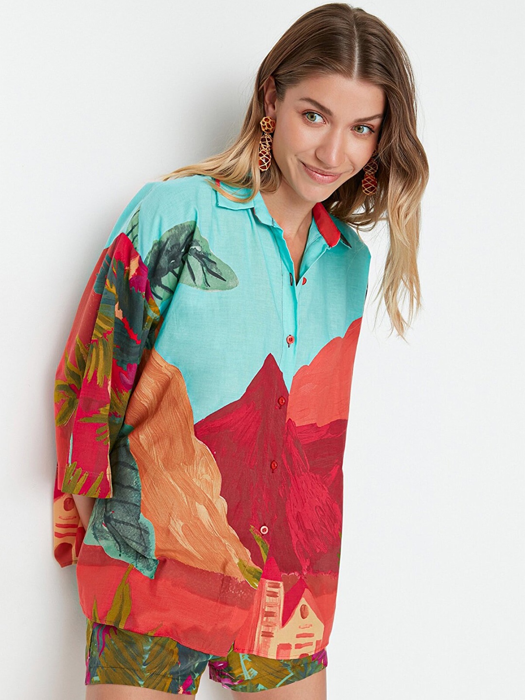 

Trendyol Women Multicoloured Printed Pure Cotton Shirt with Shorts Co-Ords Set, Multi