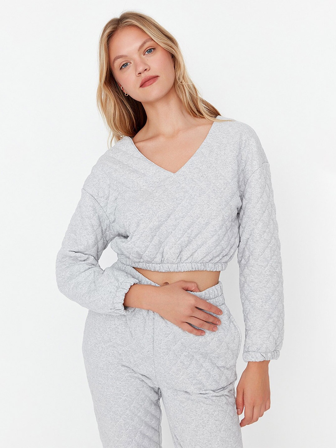 

Trendyol Woman Top & Trouser Set, Grey