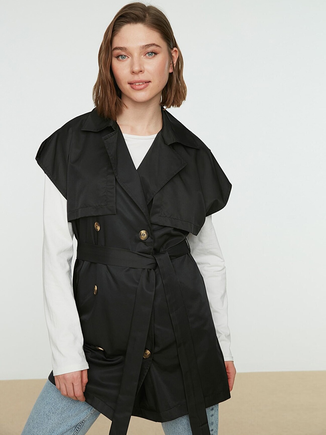 

Trendyol Women Black Longline Tailored Jacket