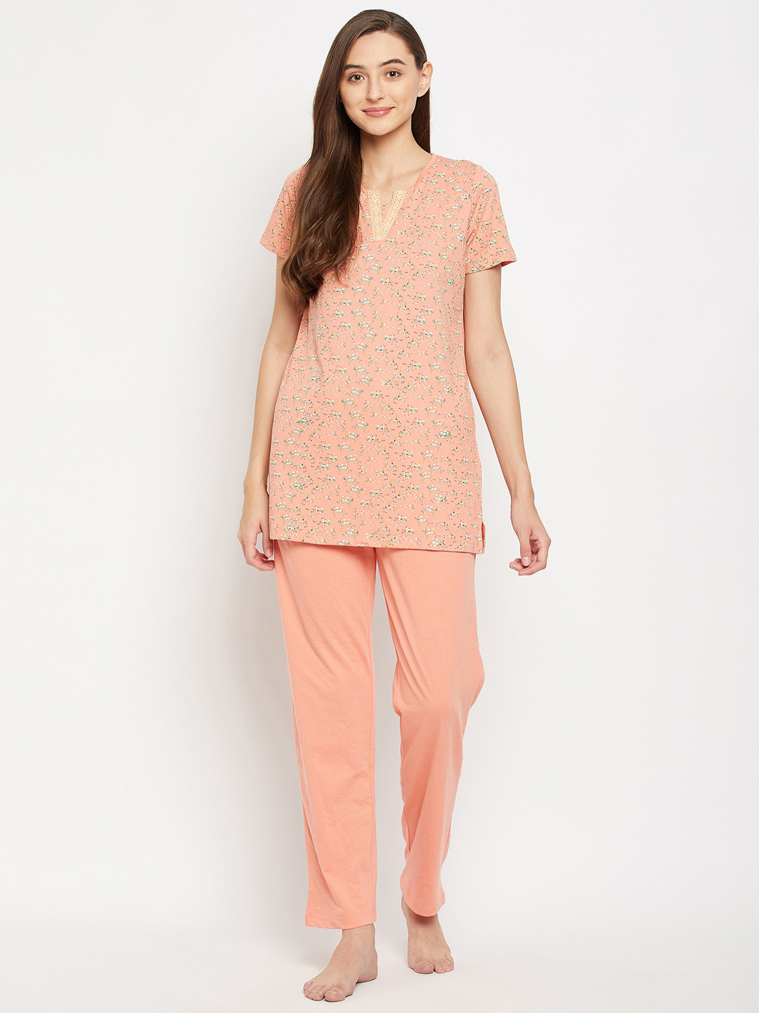 

MADAME M SECRET Women Orange & Off White Printed Night suit
