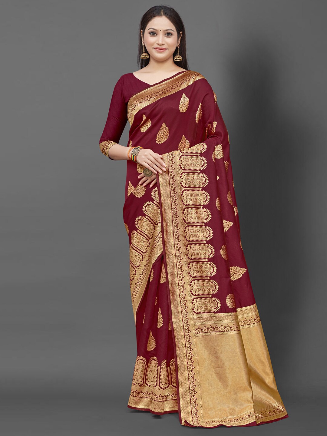 

Mitera Maroon & Gold-Toned Ethnic Motifs Zari Silk Blend Banarasi Saree