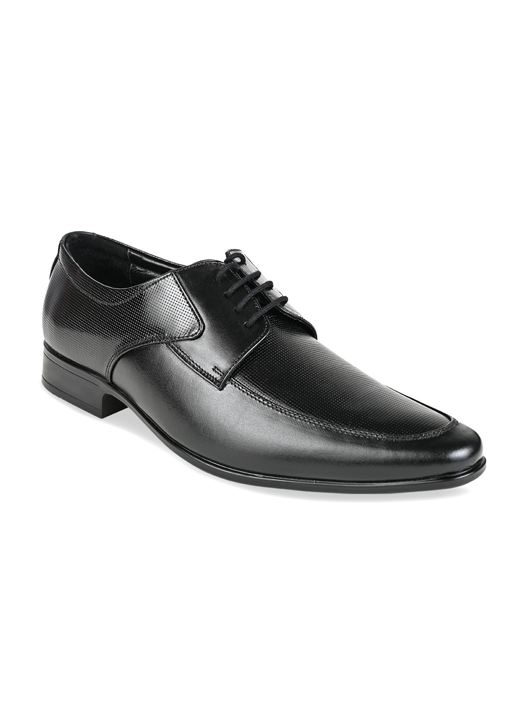 

Regal Men Black Textured Leather Formal Derbys