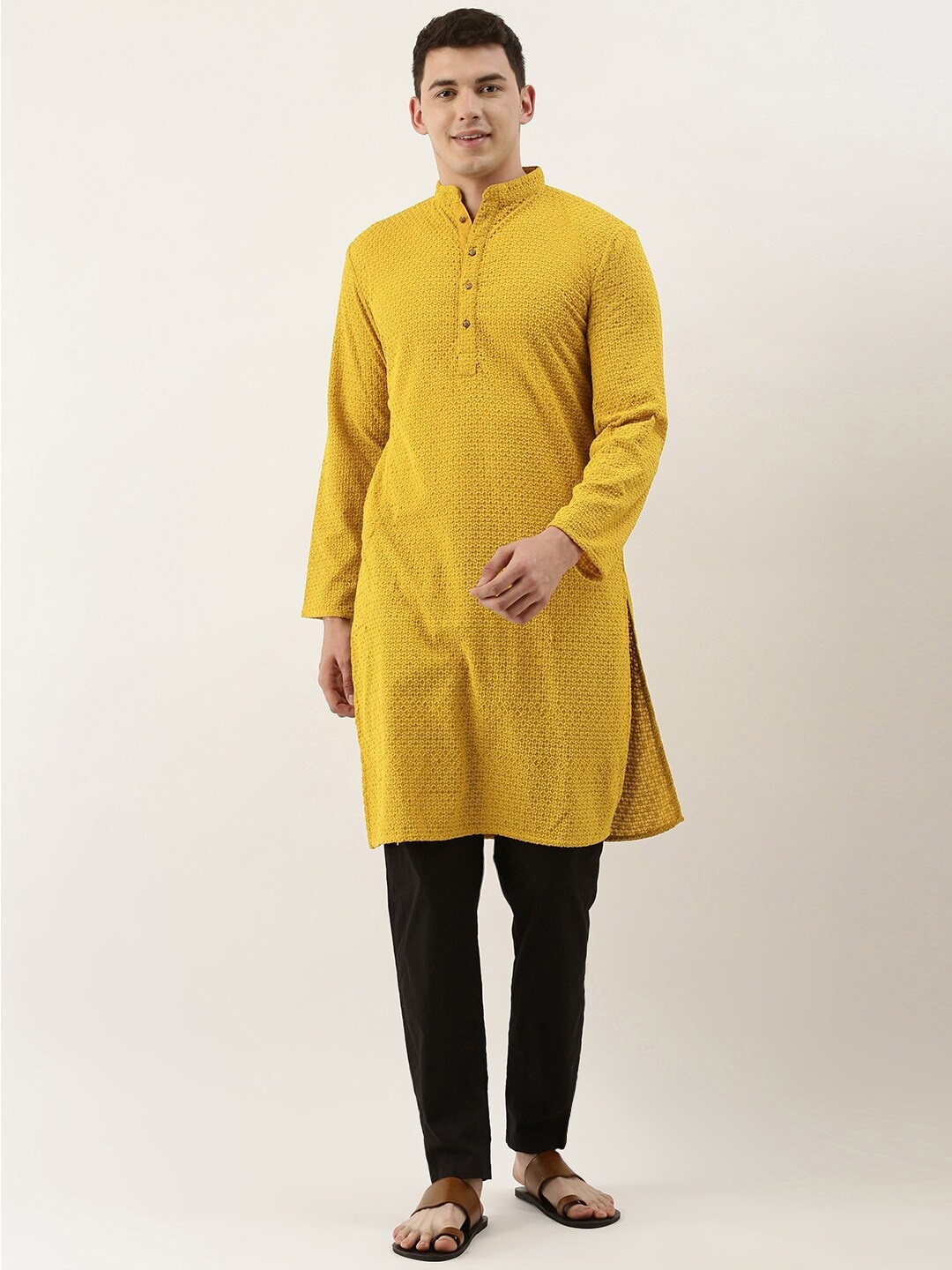 

SWAGG INDIA Men Mustard Yellow Thread Work Kurta