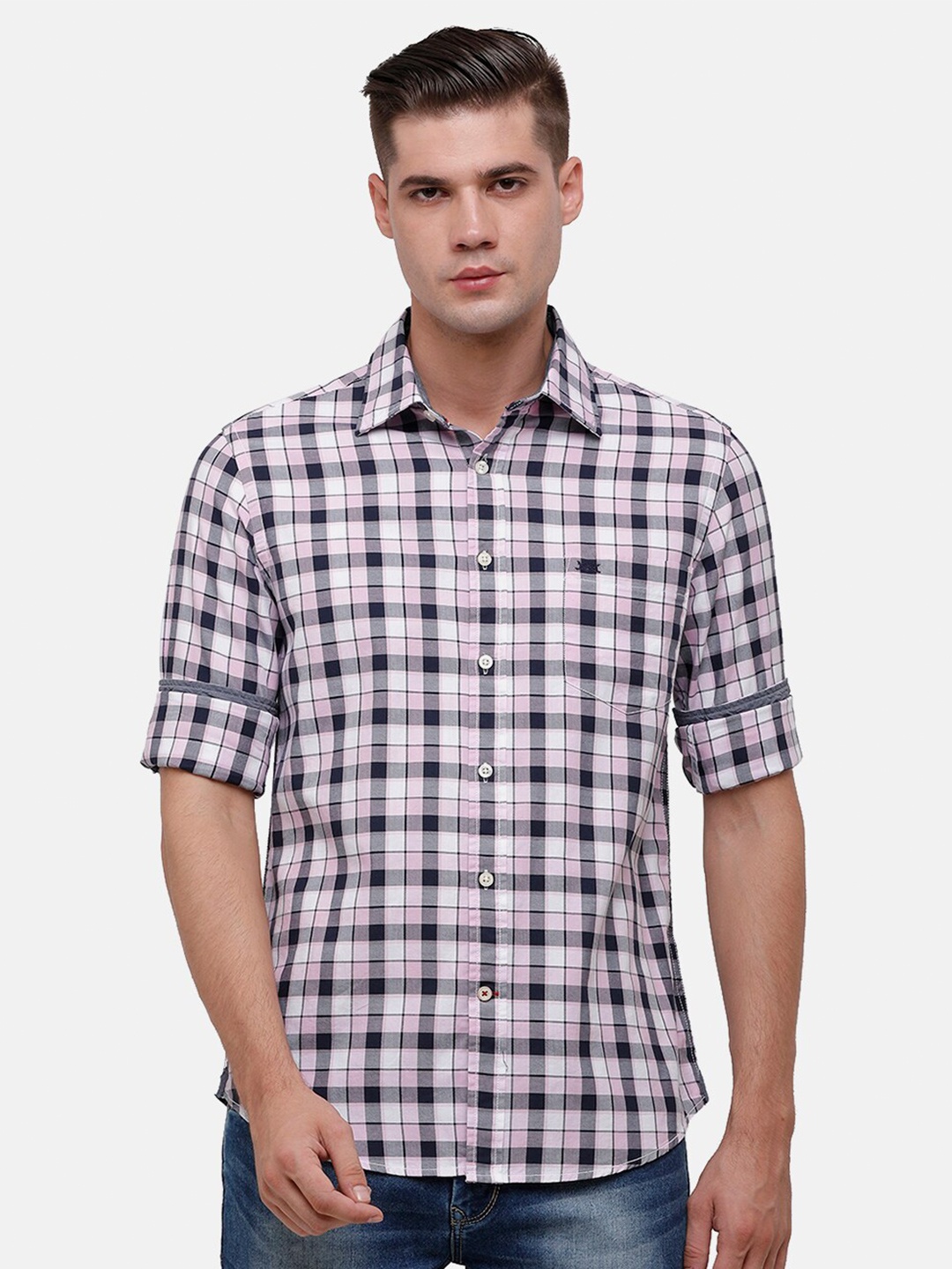 

Double Two Men White & Navy Blue Checked Cotton Casual Shirt