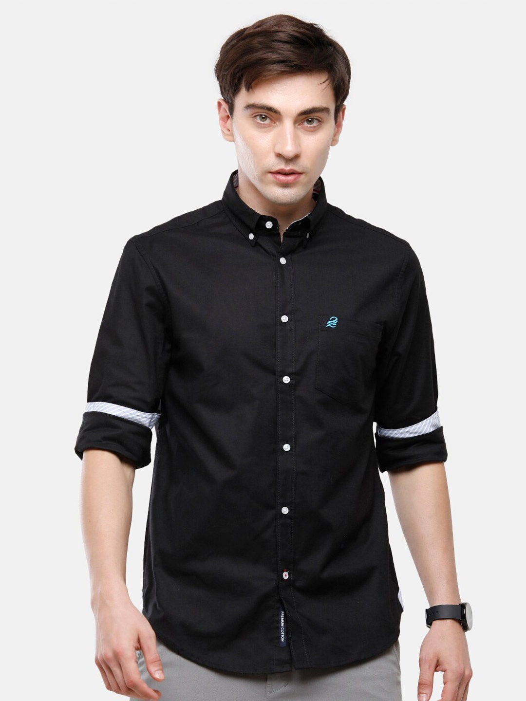 

Double Two Men Black Solid Slim Fit Casual Shirt