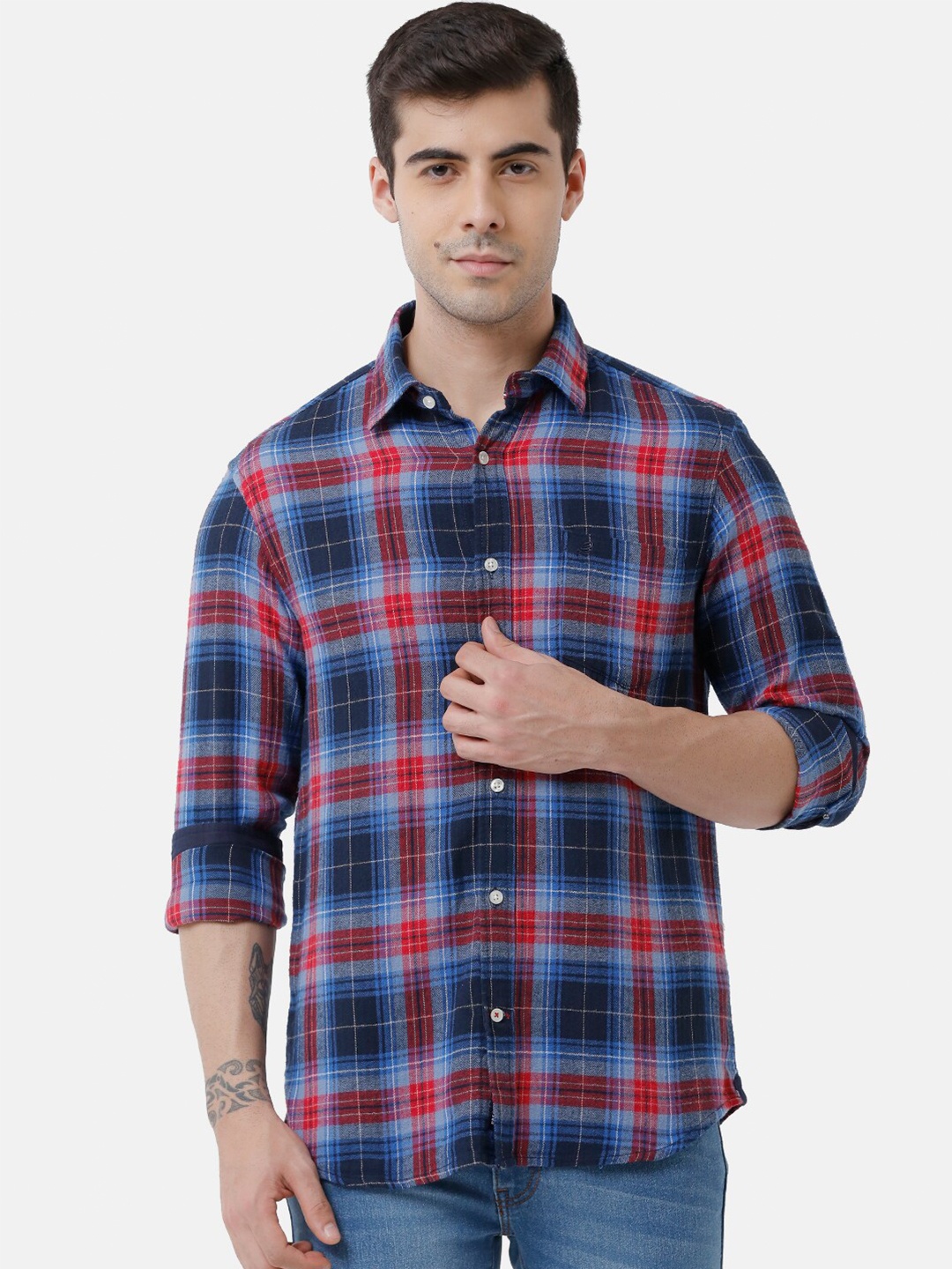 

Double Two Men Blue Slim Fit Checked Cotton Casual Shirt