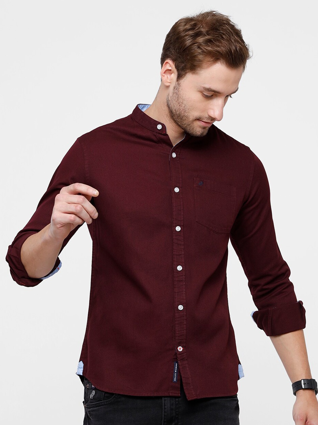 

Double Two Men Maroon Slim Fit Casual Shirt