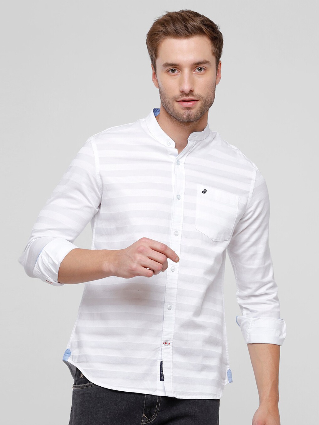 

Double Two Men White Slim Fit Horizontal Stripes Cotton Casual Shirt