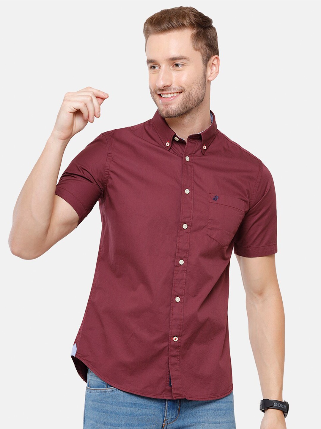 

Double Two Men Maroon Slim Fit Cotton Casual Shirt