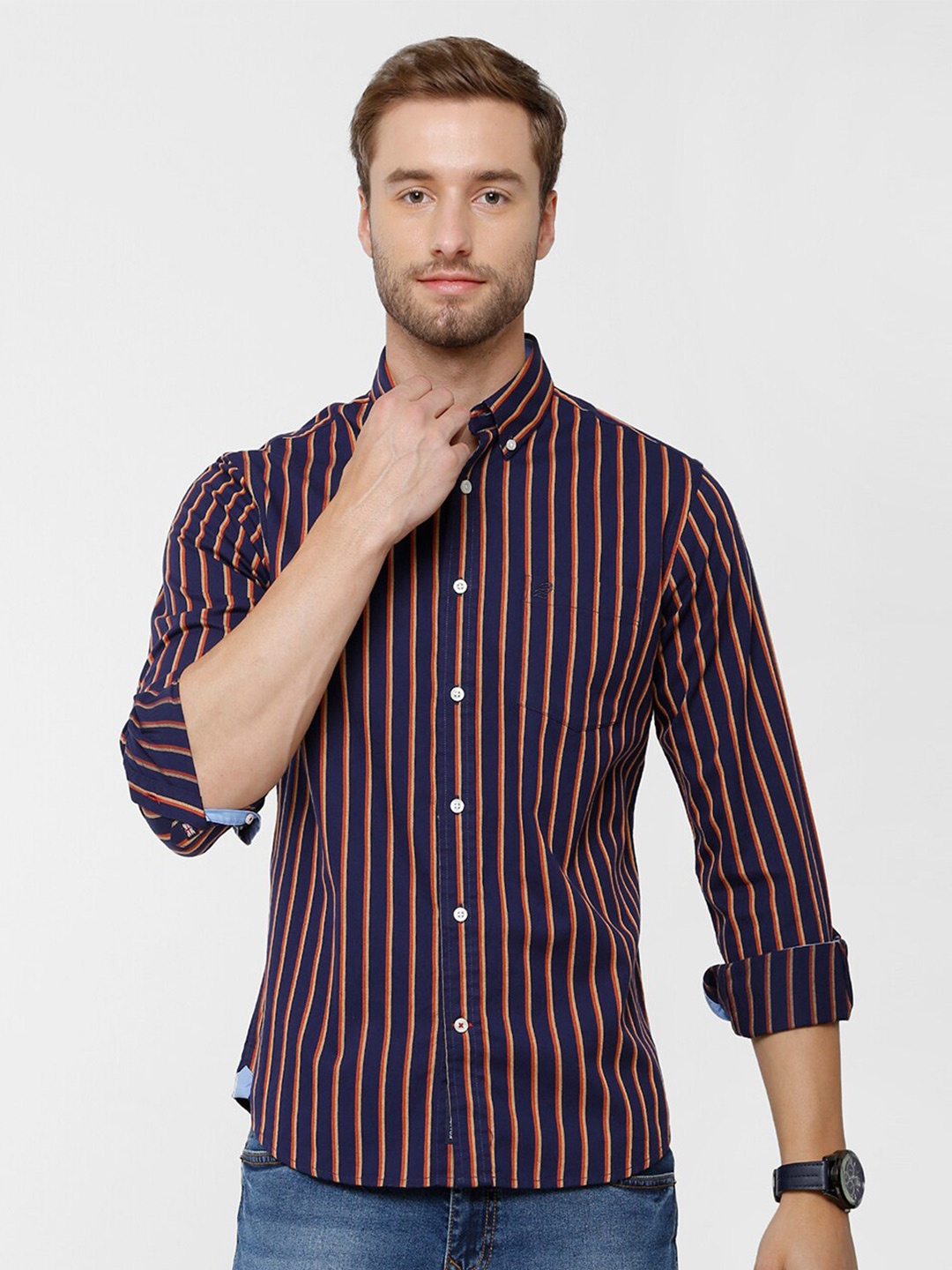 

Double Two Men Navy Blue Slim Fit Striped Cotton Casual Shirt