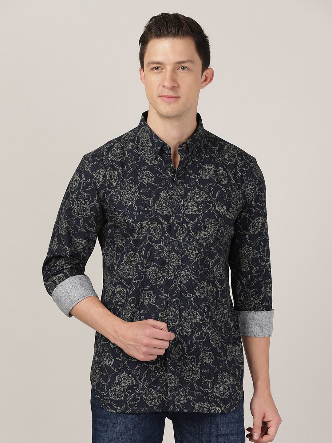 

MERCHANT MARINE Men Green Classic Slim Fit Floral Printed Cotton Casual Shirt