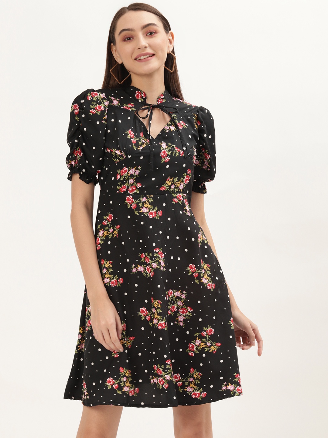 

U&F Women Black Floral Keyhole Neck A-Line Dress