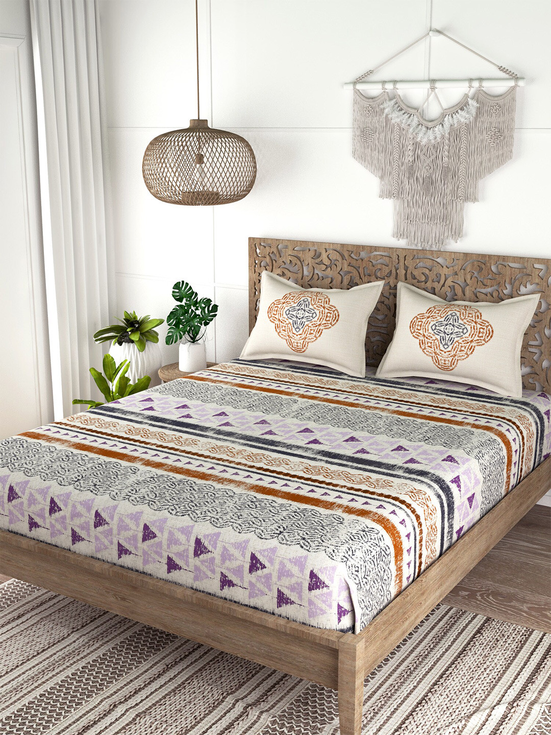

EverHOME White & Purple Printed 210 TC Cotton King Bedsheet with 2 Pillow Covers