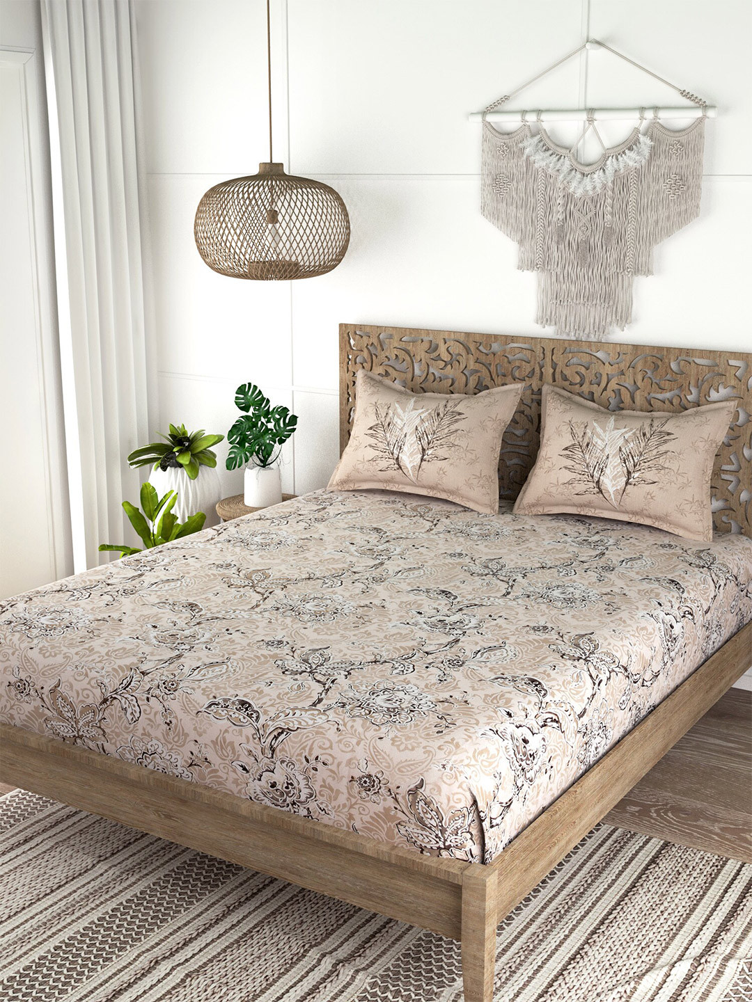 

EverHOME Beige & Black Floral 210 TC King Bedsheet with 2 Pillow Covers