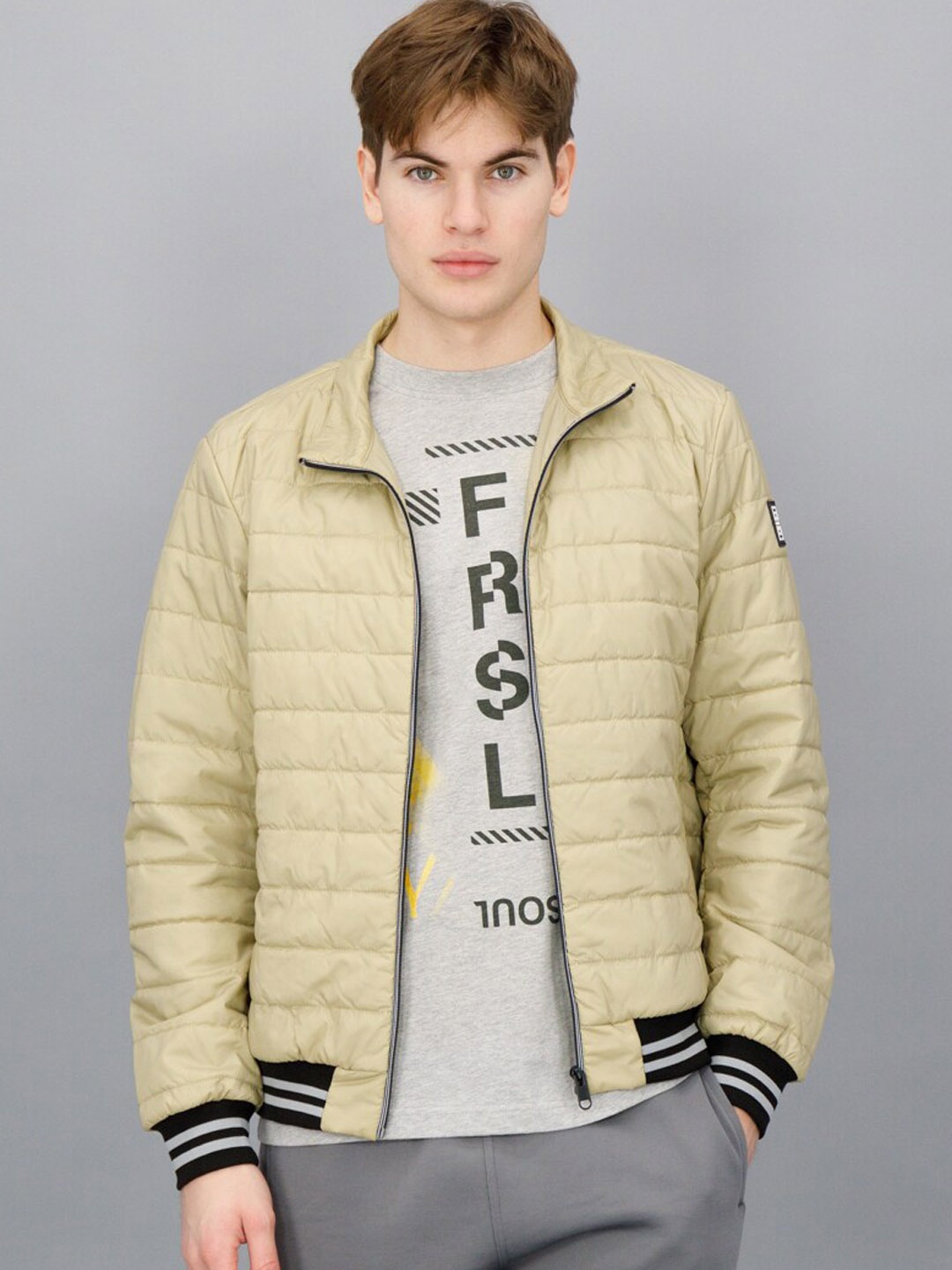 

FREESOUL Men Beige Solid Puffer Jacket