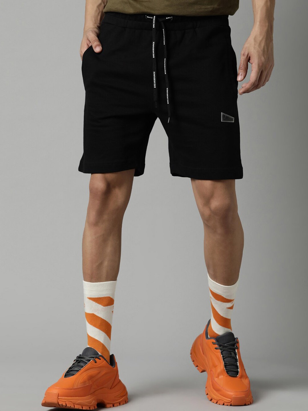 

Breakbounce Men Black Solid Regular Fit Shorts