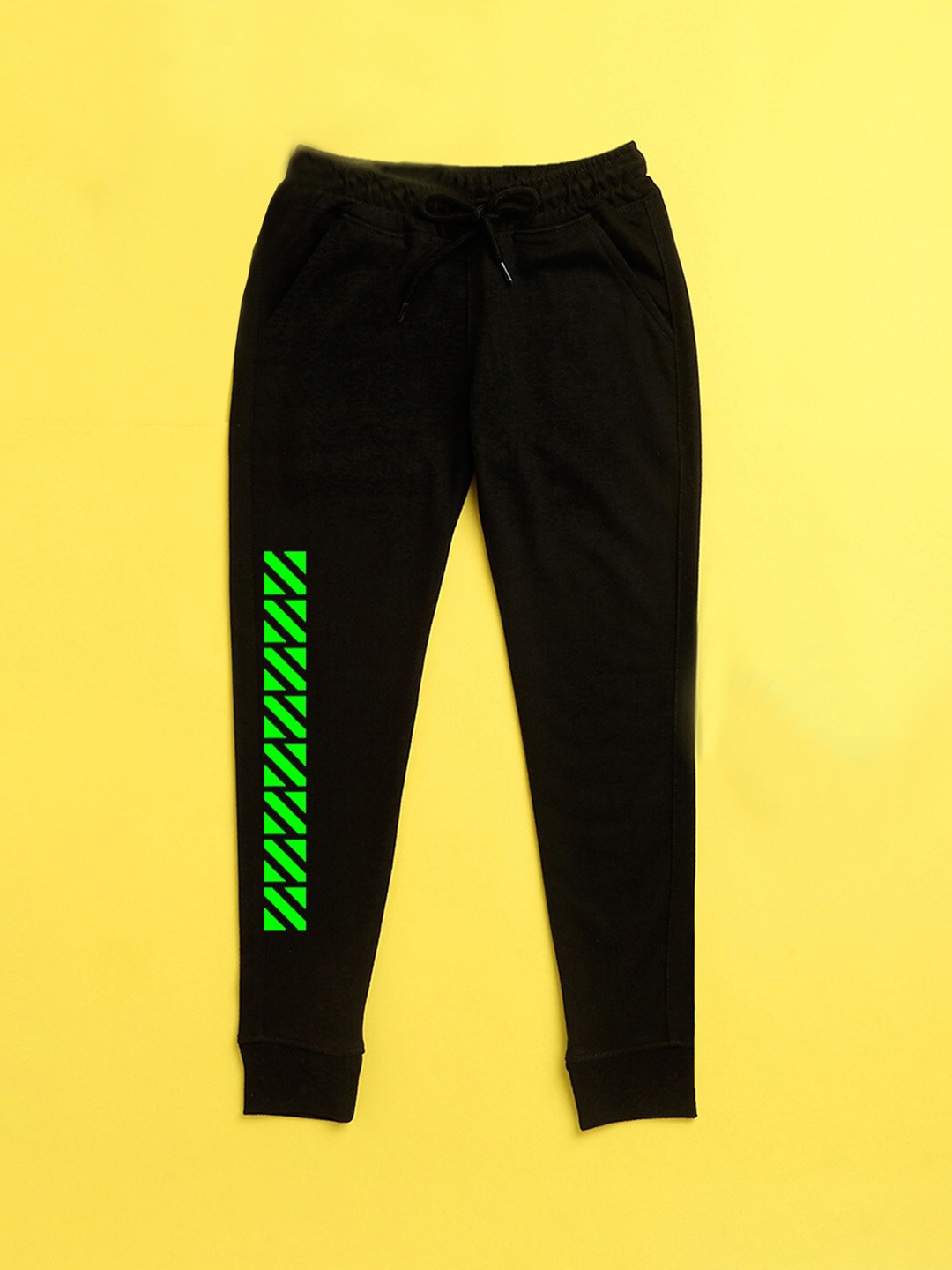 

NUSYL Kids Black & Green Printed Joggers