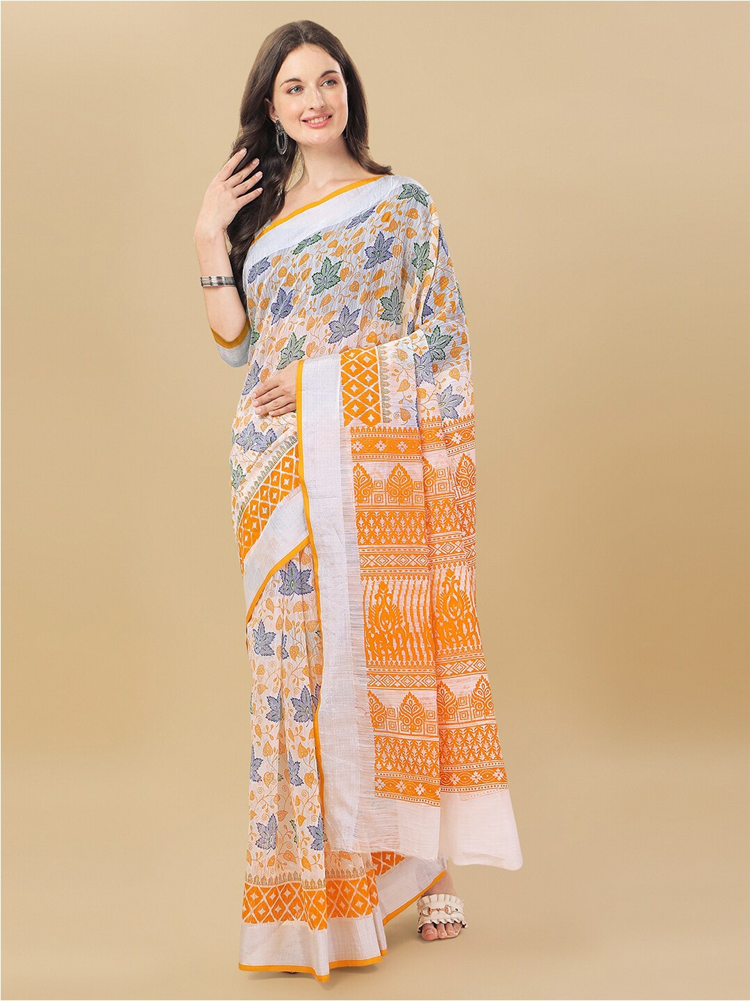 

Sidhidata Gold-Toned & Blue Floral Chanderi Saree
