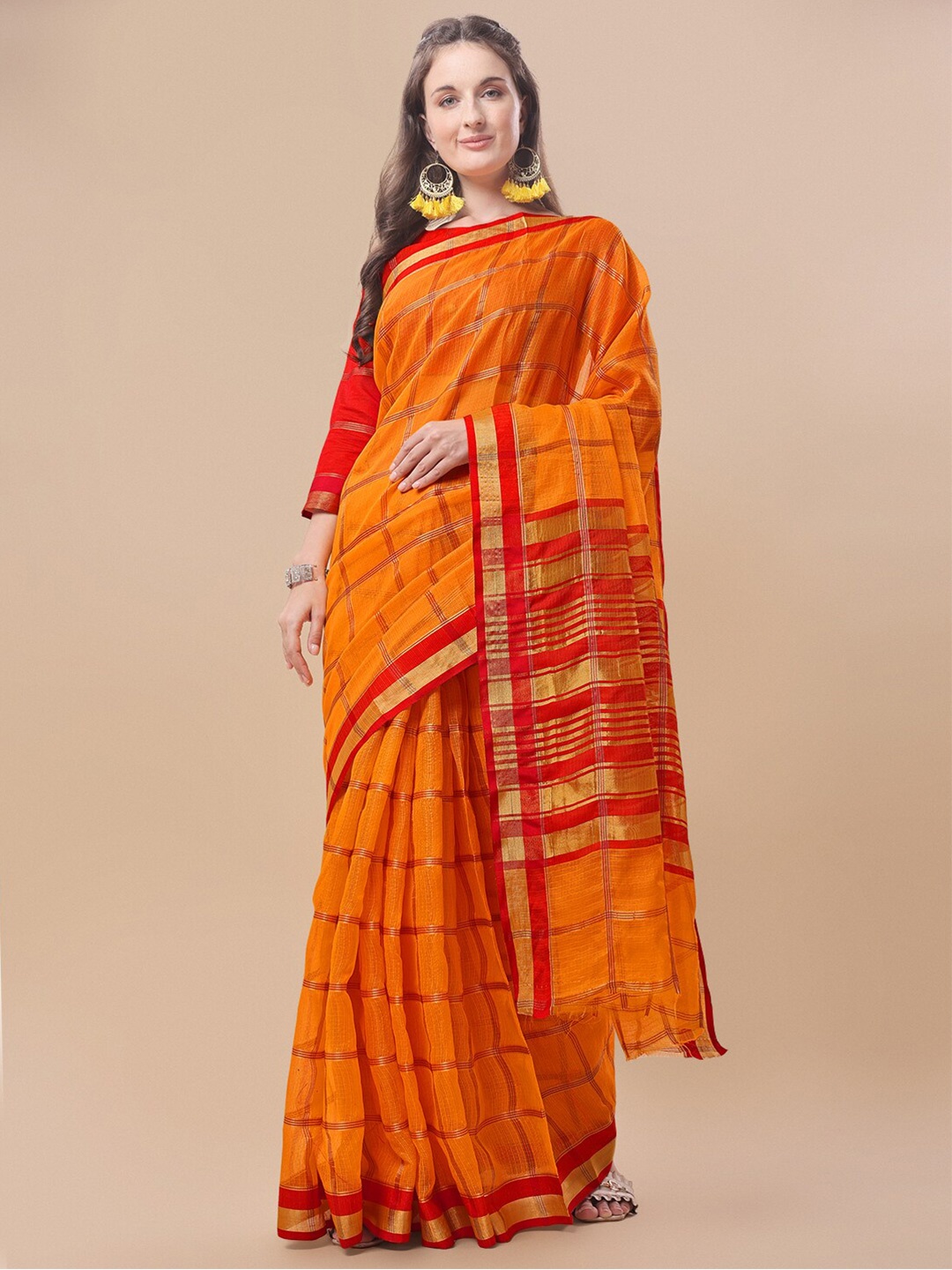 

Sidhidata Gold-Toned & Red Checked Zari Kota Saree