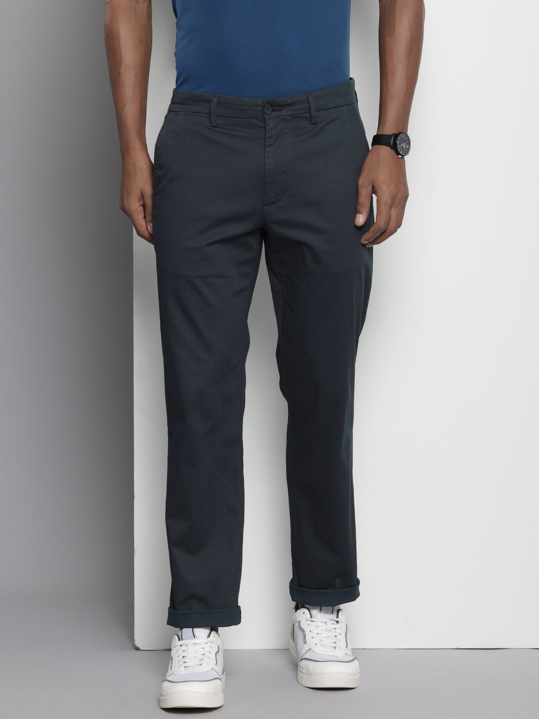

Tommy Hilfiger Men Checked Casual Trousers, Navy blue