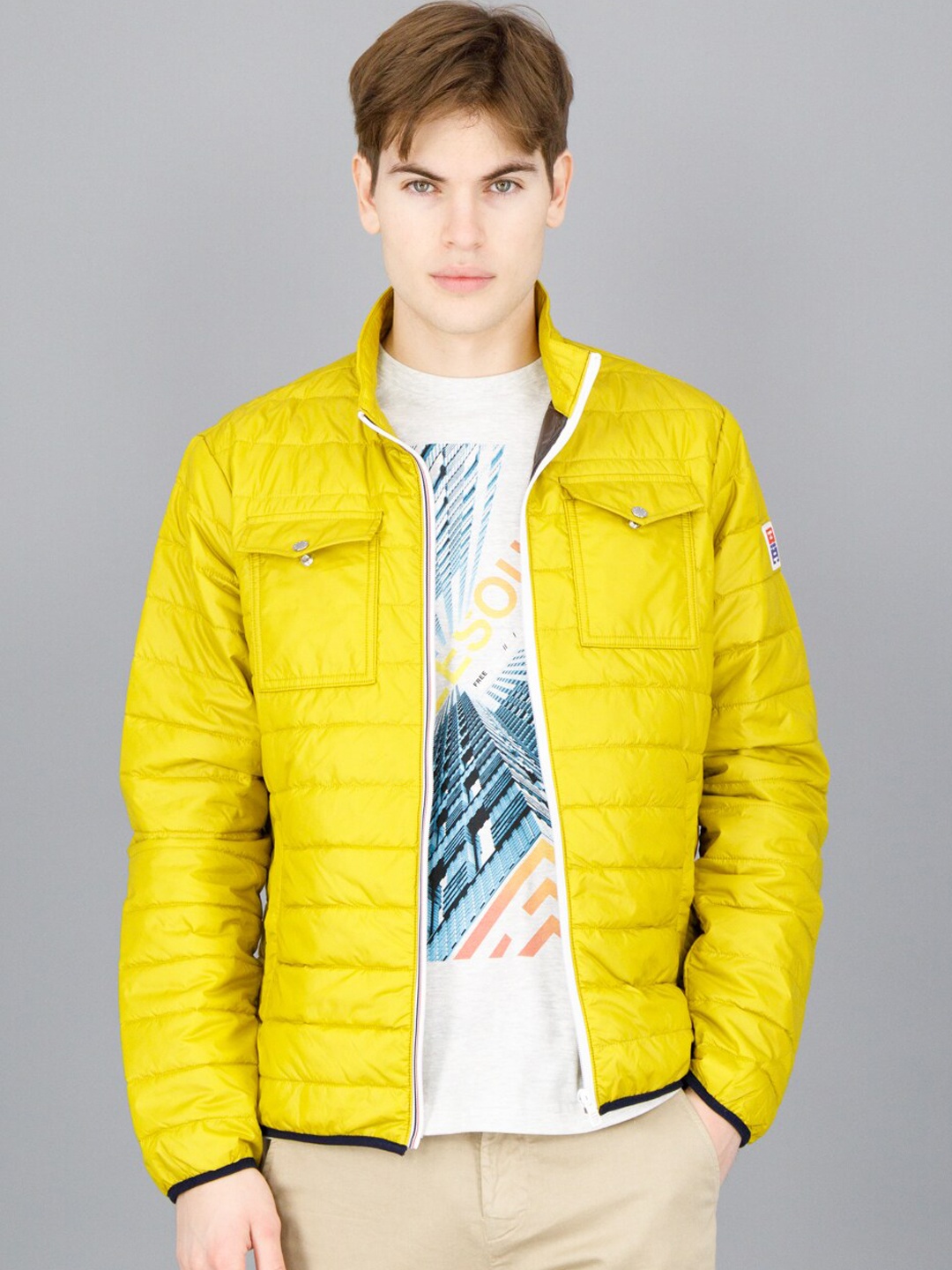 

FREESOUL Men Yellow Checked Crop Puffer Jacket