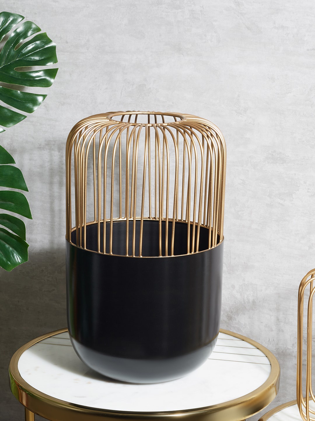 

HomeTown Gold-Toned Solid Vases