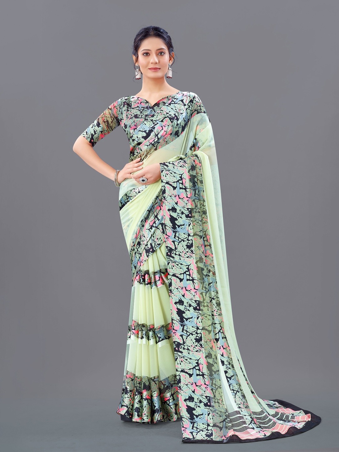 

M M Venture Green & Black Printed Pure Georgette Saree