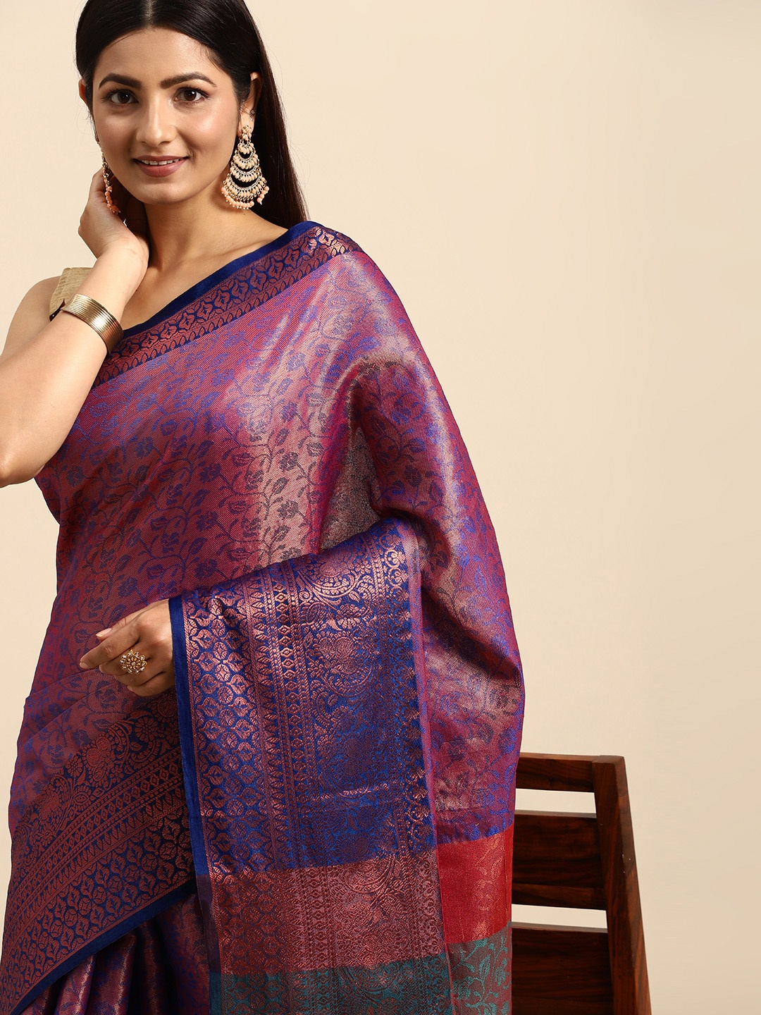 

Anouk Violet & Gold-Toned Ethnic Motifs Zari Silk Blend Banarasi Saree