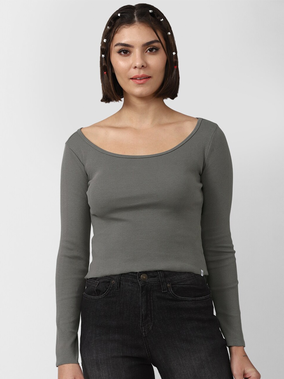 

FOREVER 21 Women Grey Slim Fit T-shirt