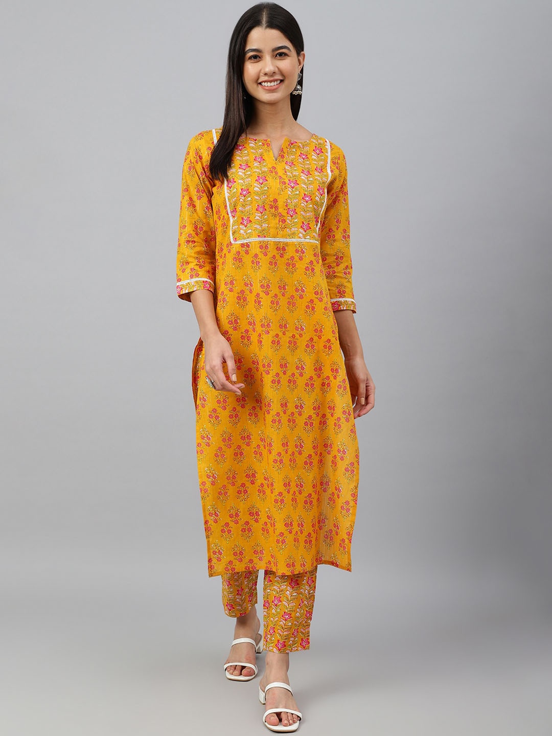 

Janasya Women Mustard Yellow Floral Printed Pure Cotton Kurta with Trousers