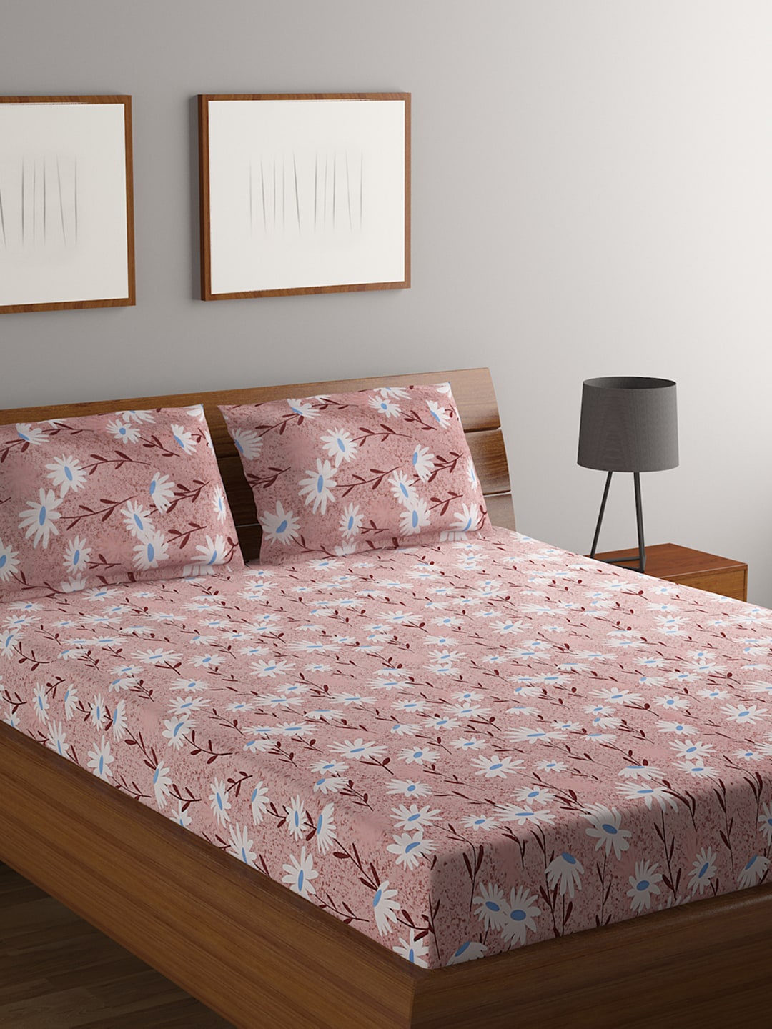 

BOMBAY DYEING Floral 140 TC Queen Bedsheet with 2 Pillow Covers, Brown