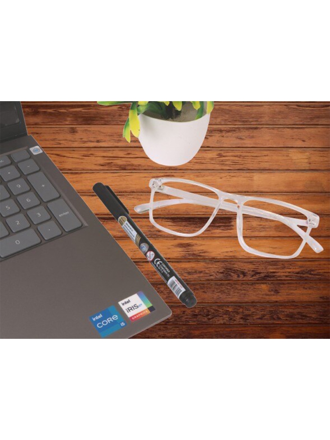 

OPTIFY Unisex Clear Lens & White Square Sunglasses with UV Protected Lens