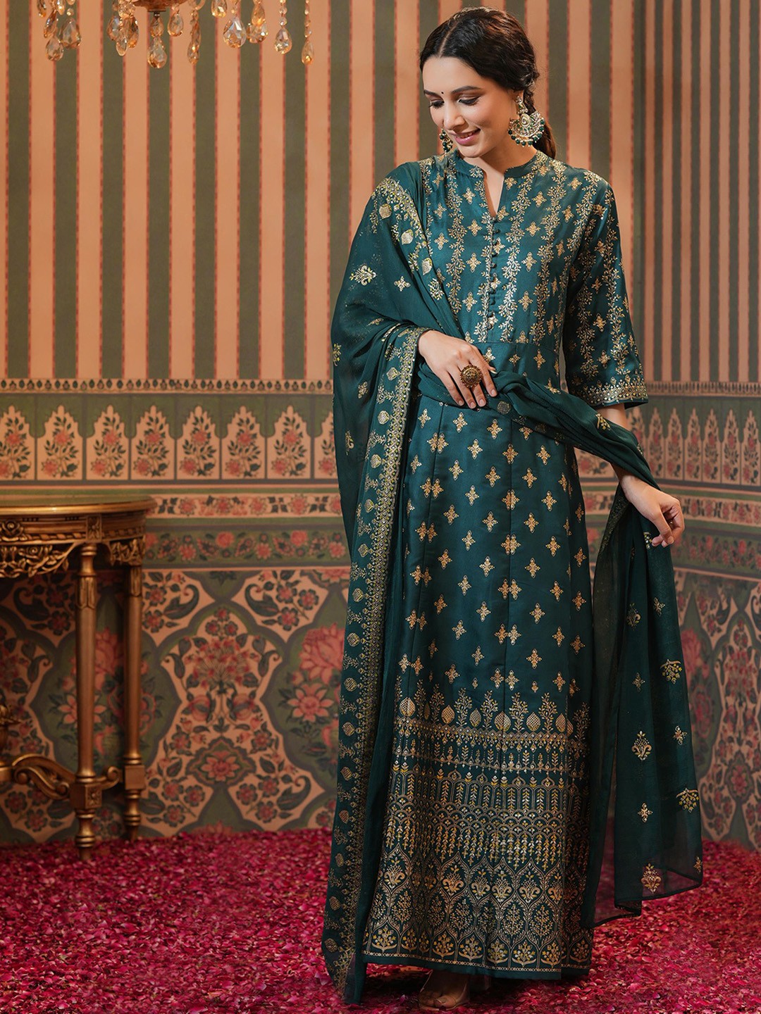

SCAKHI Women Teal Ethnic Dresses With Dupatta